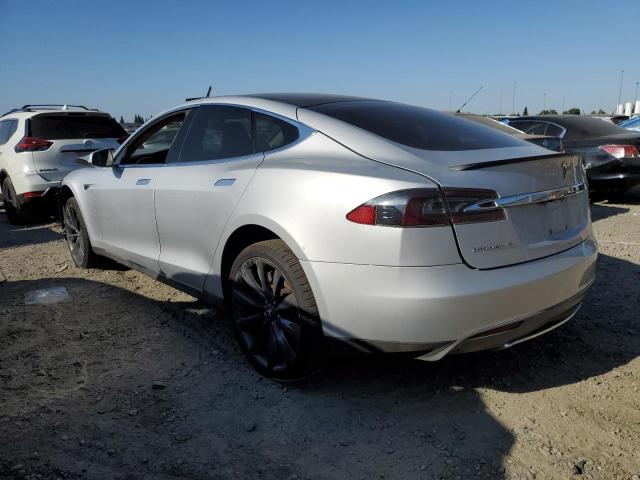 5YJSA1DP1DFP12723 - 2013 TESLA MODEL S Արծաթագույն լուսանկար 2