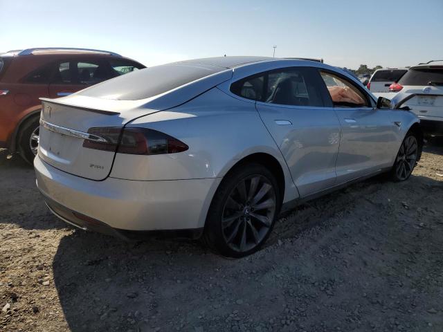 5YJSA1DP1DFP12723 - 2013 TESLA MODEL S Արծաթագույն լուսանկար 3