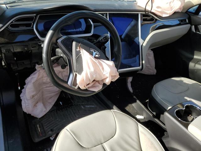 5YJSA1DP1DFP12723 - 2013 TESLA MODEL S Արծաթագույն լուսանկար 8