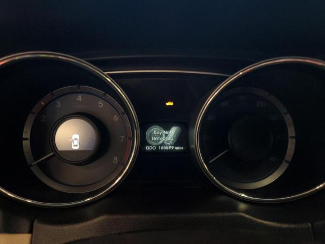 5NPEC4AC4DH677106 - 2013 HYUNDAI SONATA SE BLUE photo 9