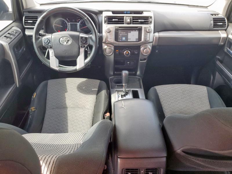 JTEZU5JR6G5123655 - 2016 TOYOTA 4RUNNER SR5 黑色 照片 8