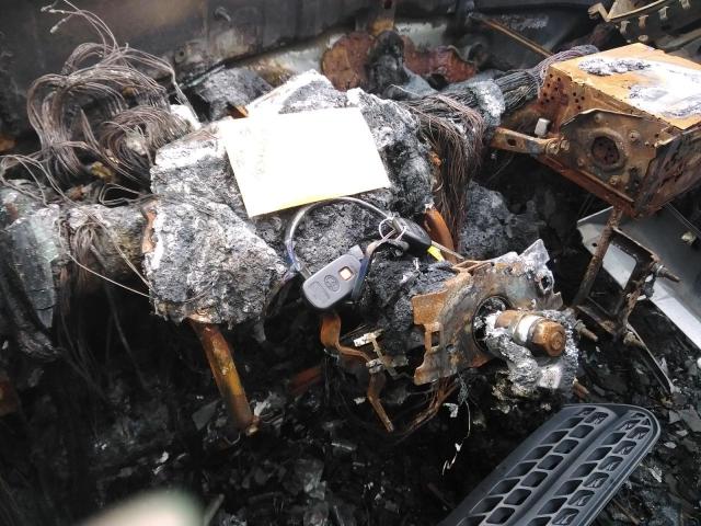 2T1KR30E35C391539 - 2005 TOYOTA COROLLA MA XR BURN photo 9