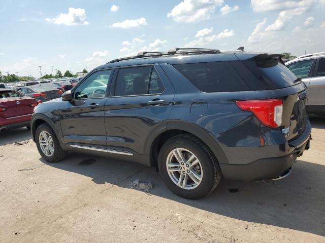 1FMSK8DH6NGA11595 - 2022 FORD EXPLORER XLT BLUE photo 2