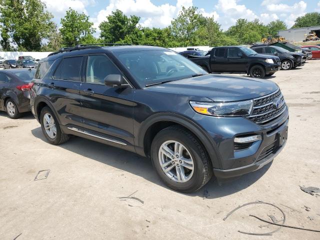 1FMSK8DH6NGA11595 - 2022 FORD EXPLORER XLT BLUE photo 4
