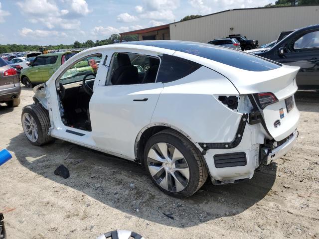 7SAYGAEE5NF398813 - 2022 TESLA MODEL Y WHITE photo 2