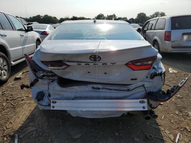 4T1T11AK1PU163934 - 2023 TOYOTA CAMRY SE NIGHT SHADE WHITE photo 6