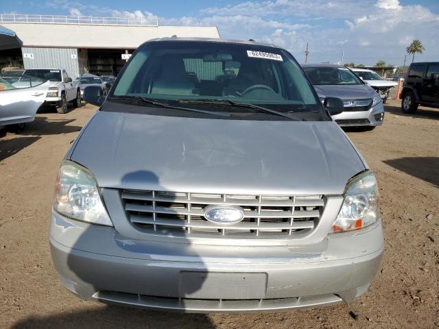 2FMDA51606BA59096 - 2006 FORD FREESTAR SE SILVER photo 5