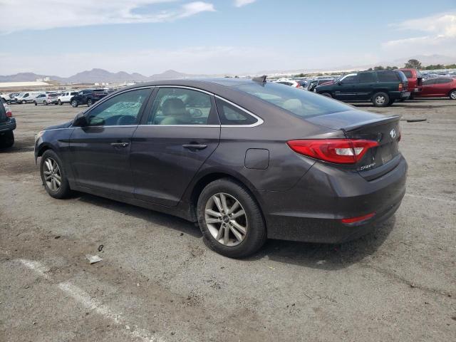 5NPE24AFXFH048837 - 2015 HYUNDAI SONATA SE GRAY photo 2