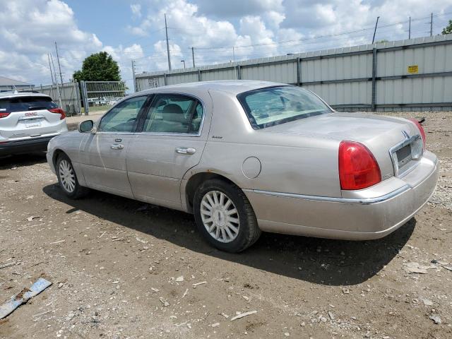 1LNHM81W63Y624735 - 2003 LINCOLN TOWN CAR EXECUTIVE SILVER photo 2