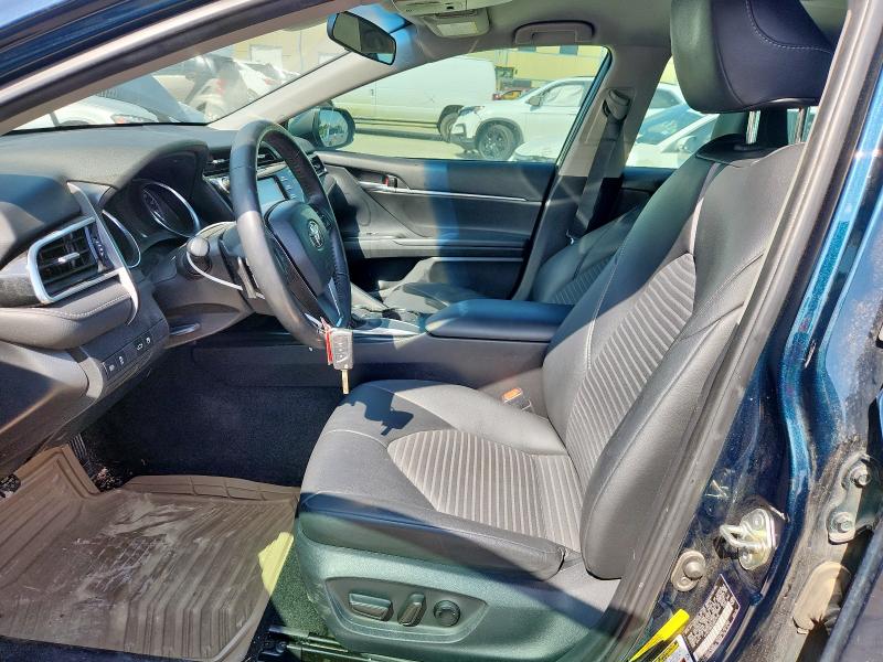 4T1B11HK3JU647516 - 2018 TOYOTA CAMRY L ლურჯი ფოტო 7