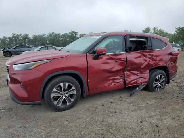 2022 TOYOTA HIGHLANDER XLE, 
