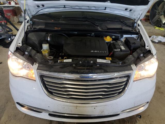 2C4RC1CG3GR284592 - 2016 CHRYSLER TOWN & COU TOURING L WHITE photo 12
