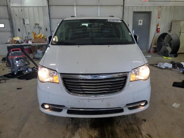 2C4RC1CG3GR284592 - 2016 CHRYSLER TOWN & COU TOURING L WHITE photo 5