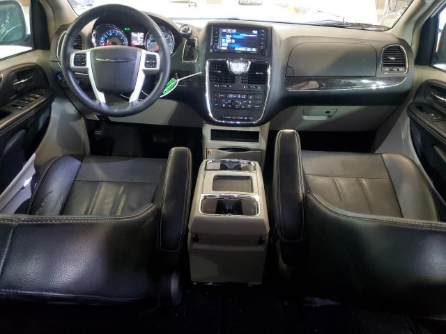 2C4RC1CG3GR284592 - 2016 CHRYSLER TOWN & COU TOURING L WHITE photo 8