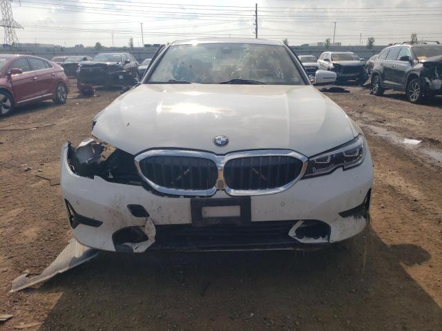 3MW5R7J02M8C03130 - 2021 BMW 330XI WHITE photo 5