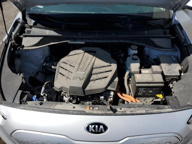 KNDCE3LG7L5081725 - 2020 KIA NIRO EX PREMIUM SILVER photo 12