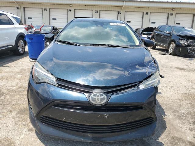 2T1BURHE1KC130329 - 2019 TOYOTA COROLLA L BLUE photo 5