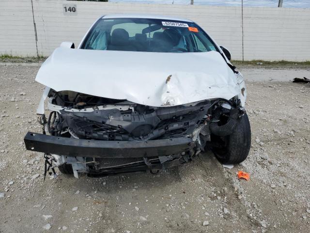 2T1BU4EE5CC893771 - 2012 TOYOTA COROLLA BASE 白色 照片 5