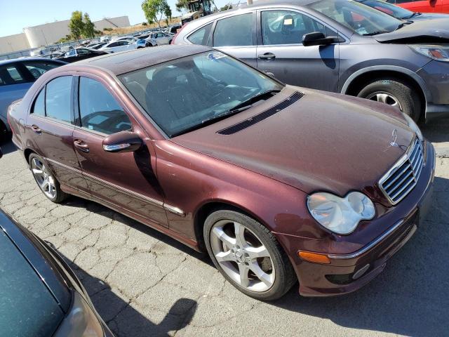 WDBRF52H97A943836 - 2007 MERCEDES-BENZ C-CLASS 230 BURGUNDY photo 4