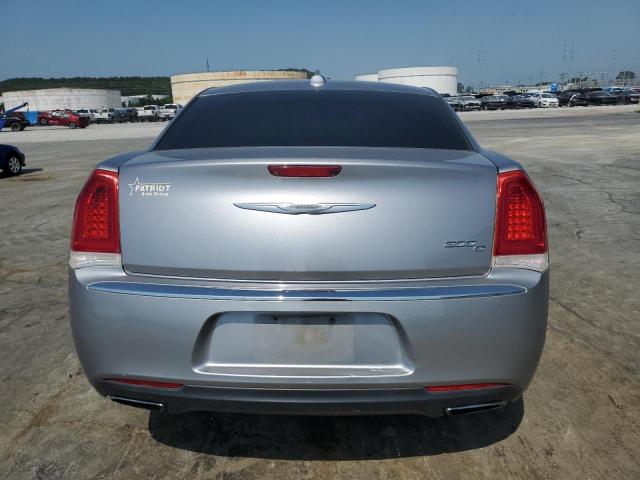 2C3CCAEG3FH739470 - 2015 CHRYSLER 300C SILVER photo 6