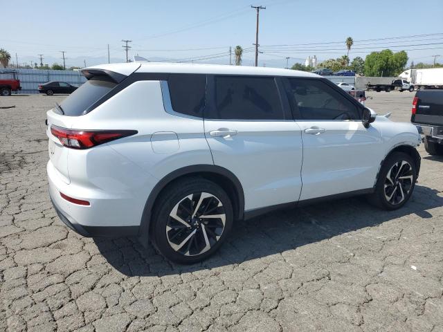 JA4J3TA88NZ007955 - 2022 MITSUBISHI OUTLANDER ES თეთრი ფოტო 3