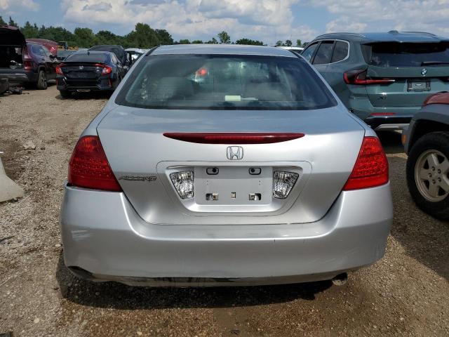 1HGCM56397A044746 - 2007 HONDA ACCORD SE SILVER photo 6