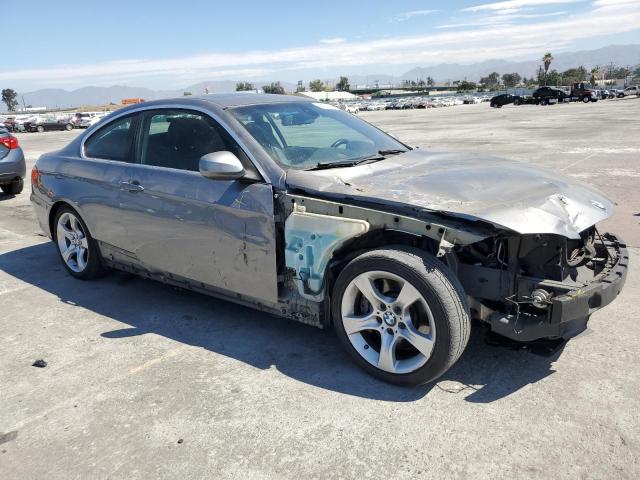 WBAKG7C59DE803545 - 2013 BMW 335 I GRAY photo 4