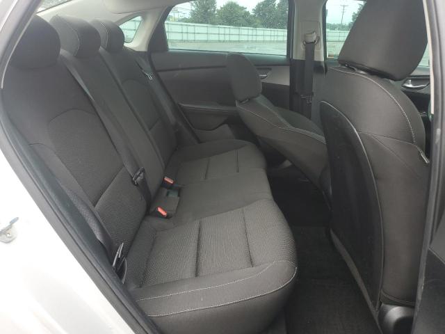 3KPF24AD4KE057048 - 2019 KIA FORTE FE 银色 照片 10