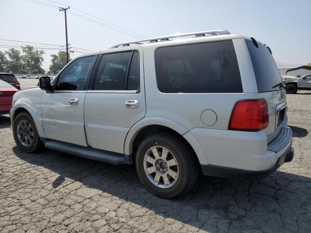 5LMFU27576LJ28988 - 2006 LINCOLN NAVIGATOR WHITE photo 2