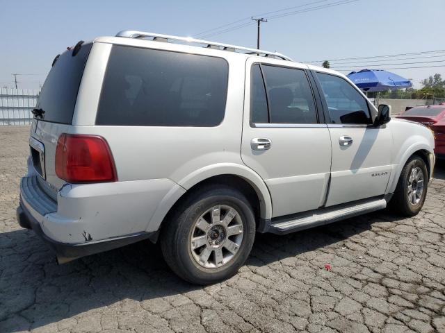 5LMFU27576LJ28988 - 2006 LINCOLN NAVIGATOR WHITE photo 3