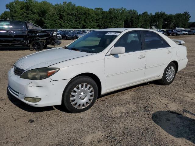 4T1BE32K82U026797 - 2002 TOYOTA CAMRY LE WHITE photo 1