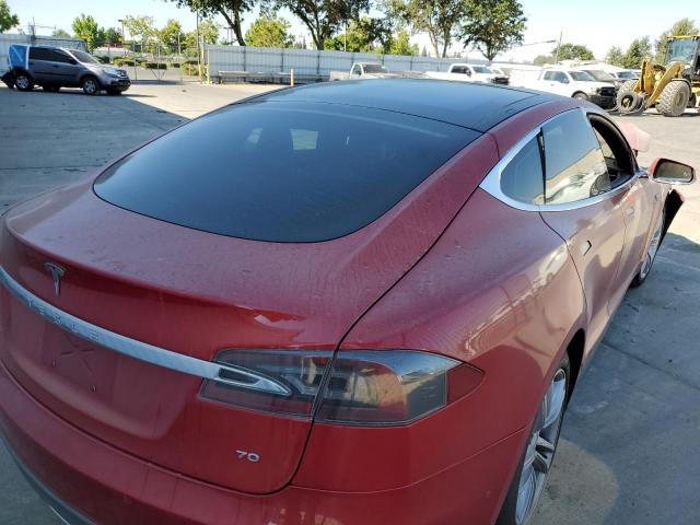 5YJSA1E18FF120152 - 2015 TESLA MODEL S Kırmızı fotoğraf 3