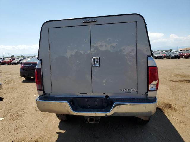 3C6UR5JJXHG606240 - 2017 RAM 2500 SLT SILVER photo 6