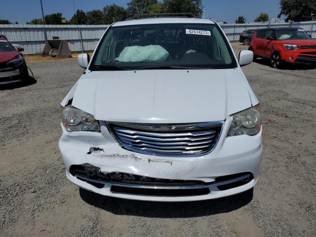 2C4RC1BG1ER383684 - 2014 CHRYSLER TOWN & COU TOURING WHITE photo 5