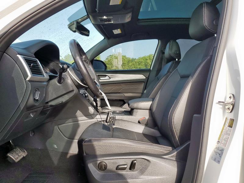 1V2PE2CA5MC207941 - 2021 VOLKSWAGEN ATLAS CROS SE WHITE photo 7