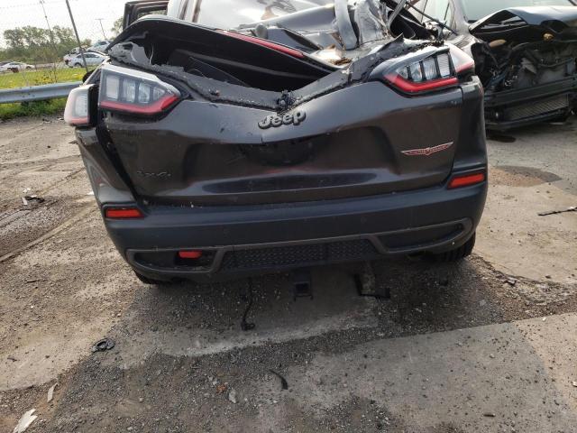 1C4PJMBX8KD393934 - 2019 JEEP CHEROKEE TRAILHAWK CHARCOAL photo 6