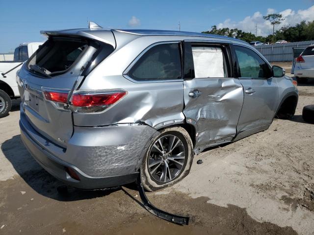 5TDKKRFH0GS502857 - 2016 TOYOTA HIGHLANDER XLE Արծաթագույն լուսանկար 3