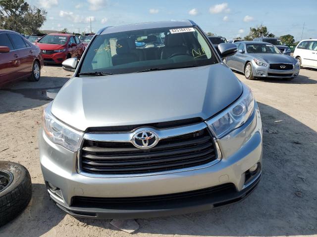 5TDKKRFH0GS502857 - 2016 TOYOTA HIGHLANDER XLE Արծաթագույն լուսանկար 5