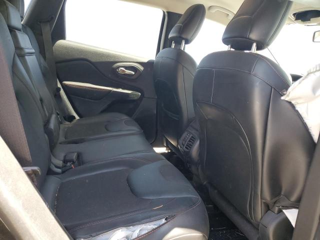 1C4PJMBS8GW352316 - 2016 JEEP CHEROKEE TRAILHAWK BLACK photo 11