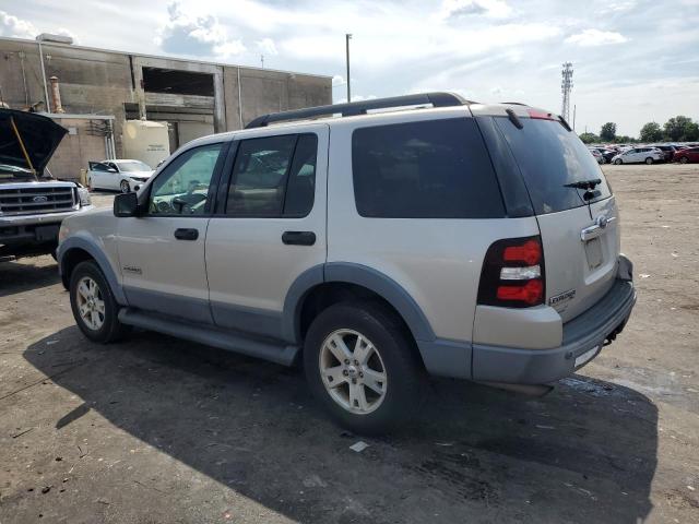 1FMEU63E86UA66541 - 2006 FORD EXPLORER XLT BEIGE photo 2