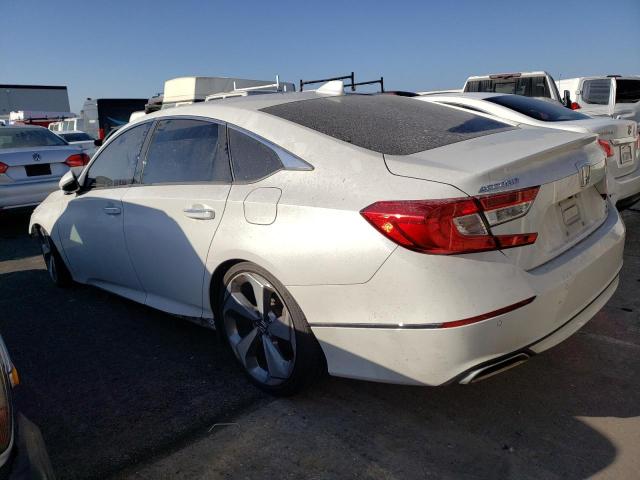 1HGCV2F98KA035349 - 2019 HONDA ACCORD TOURING WHITE photo 2