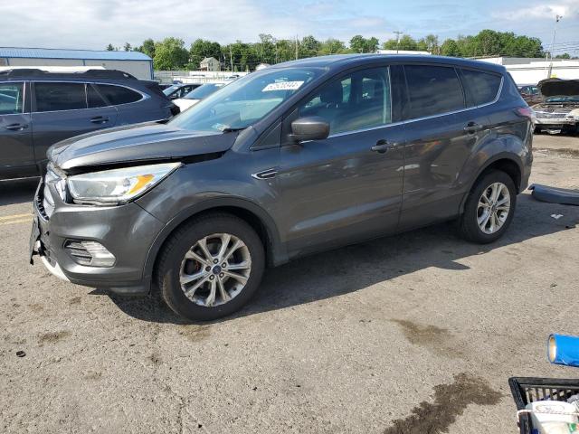 1FMCU0GD7HUB08805 - 2017 FORD ESCAPE SE GRAY photo 1