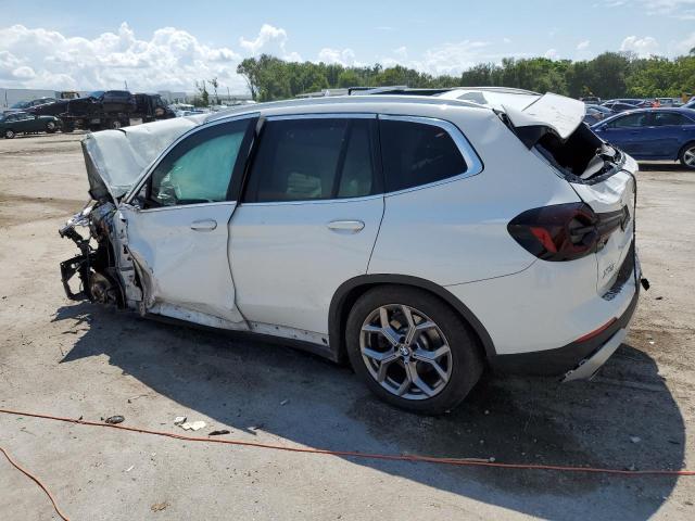 5UX53DP09N9H43254 - 2022 BMW X3 XDRIVE30I WHITE photo 2