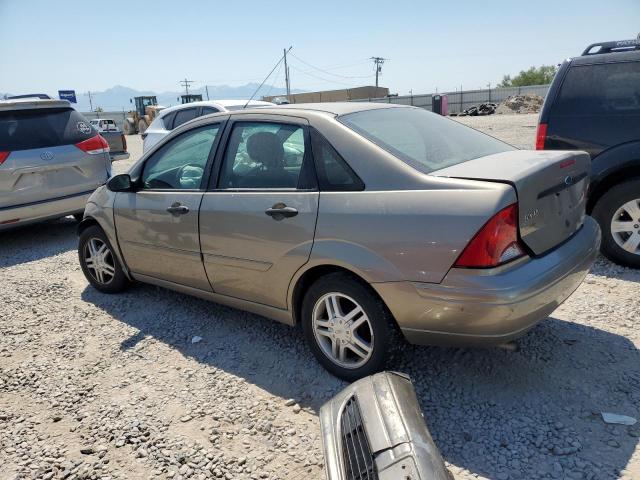 1FAFP343X4W123504 - 2004 FORD FOCUS SE COMFORT GOLD photo 2