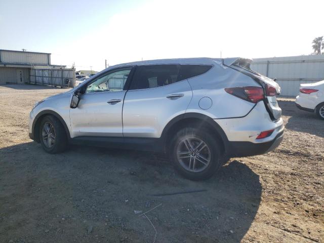 5XYZTDLB6JG542234 - 2018 HYUNDAI SANTA FE S SILVER photo 2