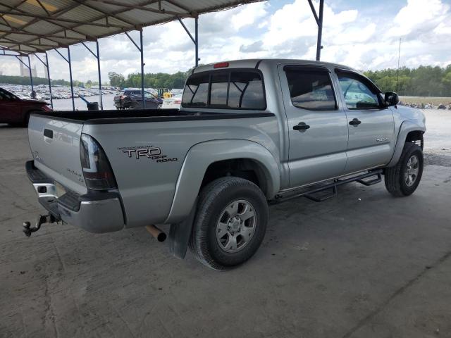 5TFJU4GNXBX005962 - 2011 TOYOTA TACOMA DOUBLE CAB PRERUNNER SILVER photo 3