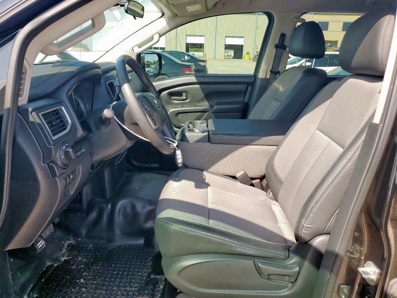 1N6AA1EKXKN533557 - 2019 NISSAN TITAN S 黑色 照片 7