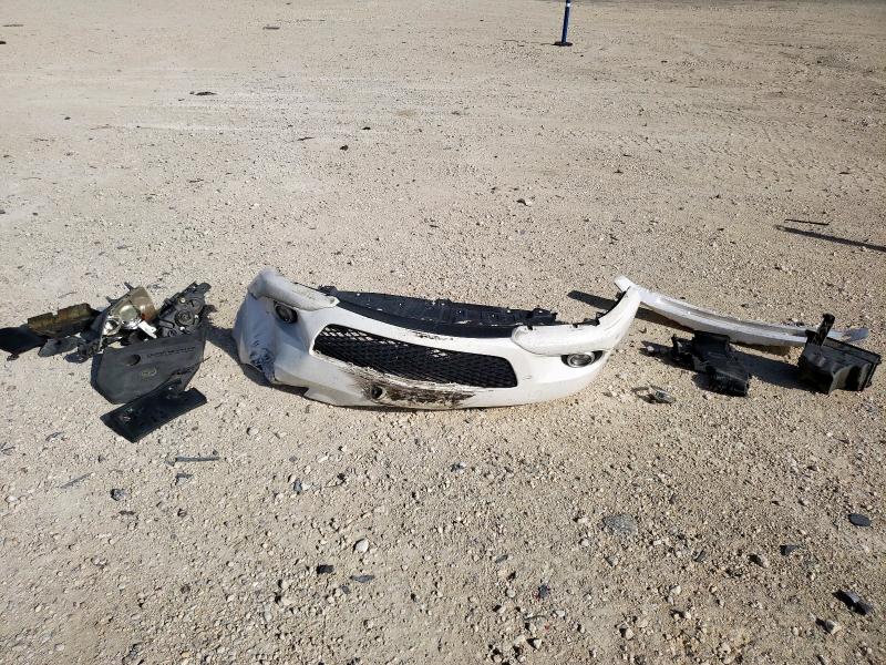 JM1BK143461479460 - 2006 MAZDA 3 HATCHBACK Weiß Foto 13