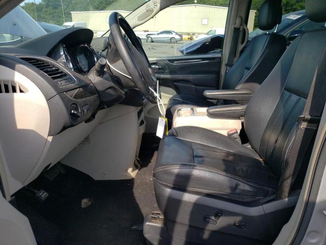 2C4RC1BG4DR605164 - 2013 CHRYSLER TOWN & COU TOURING 银色 照片 7