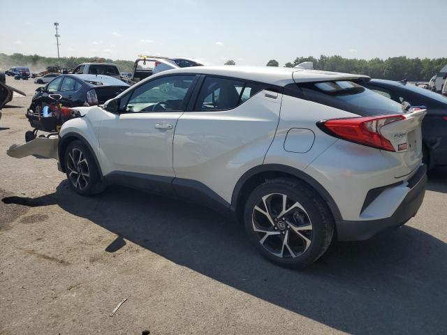 NMTKHMBX3KR079200 - 2019 TOYOTA C-HR XLE თეთრი ფოტო 2